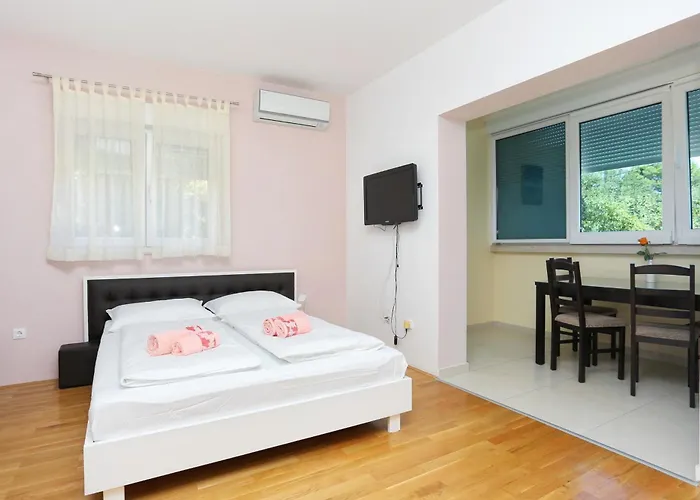 招待所 And With Parking Space - 11623 3*