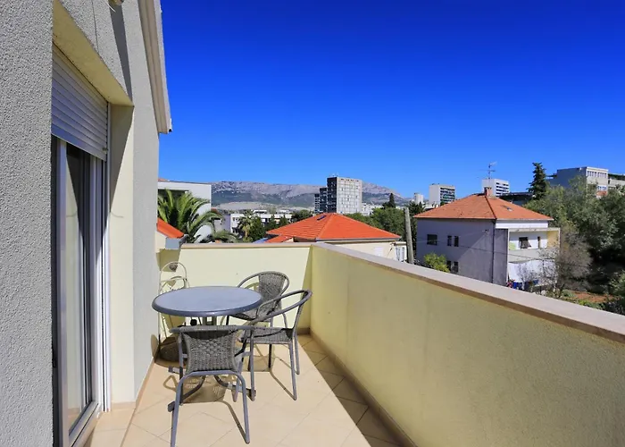 And With Parking Space - 11623 斯普利特