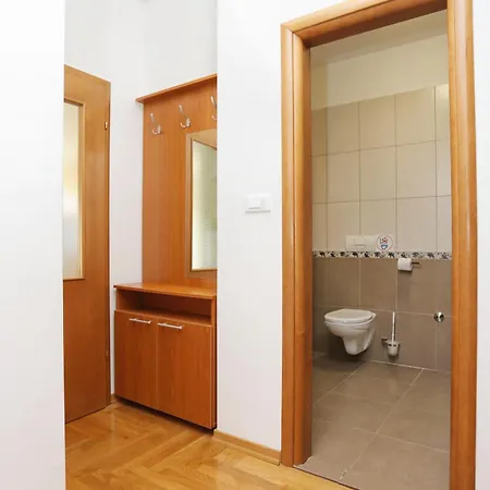 게스트하우스 And With Parking Space - 11623 스플리트