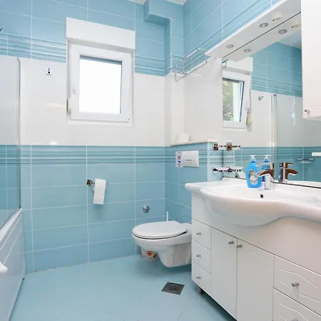 게스트하우스 And With Parking Space - 11623 스플리트