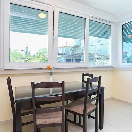 And With Parking Space - 11623 Гостьовий будинок 3*