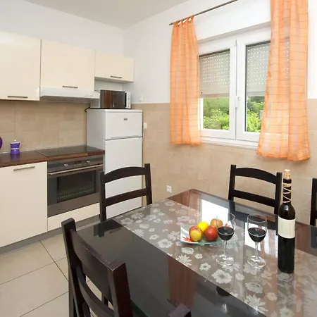 And With Parking Space - 11623 3*