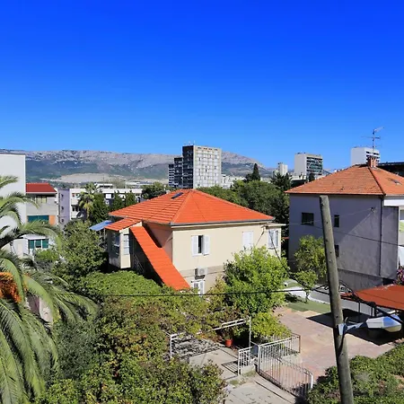 And With Parking Space - 11623 Гостьовий будинок 3*