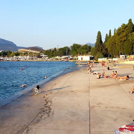 And With Parking Space - 11623 Гостьовий будинок 3*