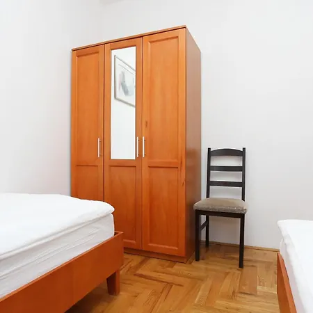 And With Parking Space - 11623 Спліт